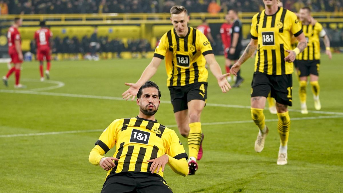Dortmund thi đấu đầy bản lĩnh và thăng hoa tại mùa giải